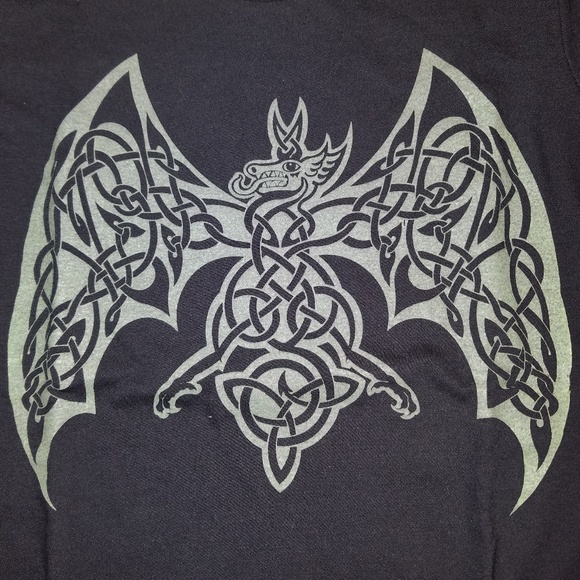 Glow in the dark Celtic dragon t-shirts! - Picture 2 of 3
